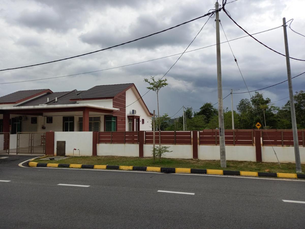 Homestay Zaki D'Gerik Bagian luar foto